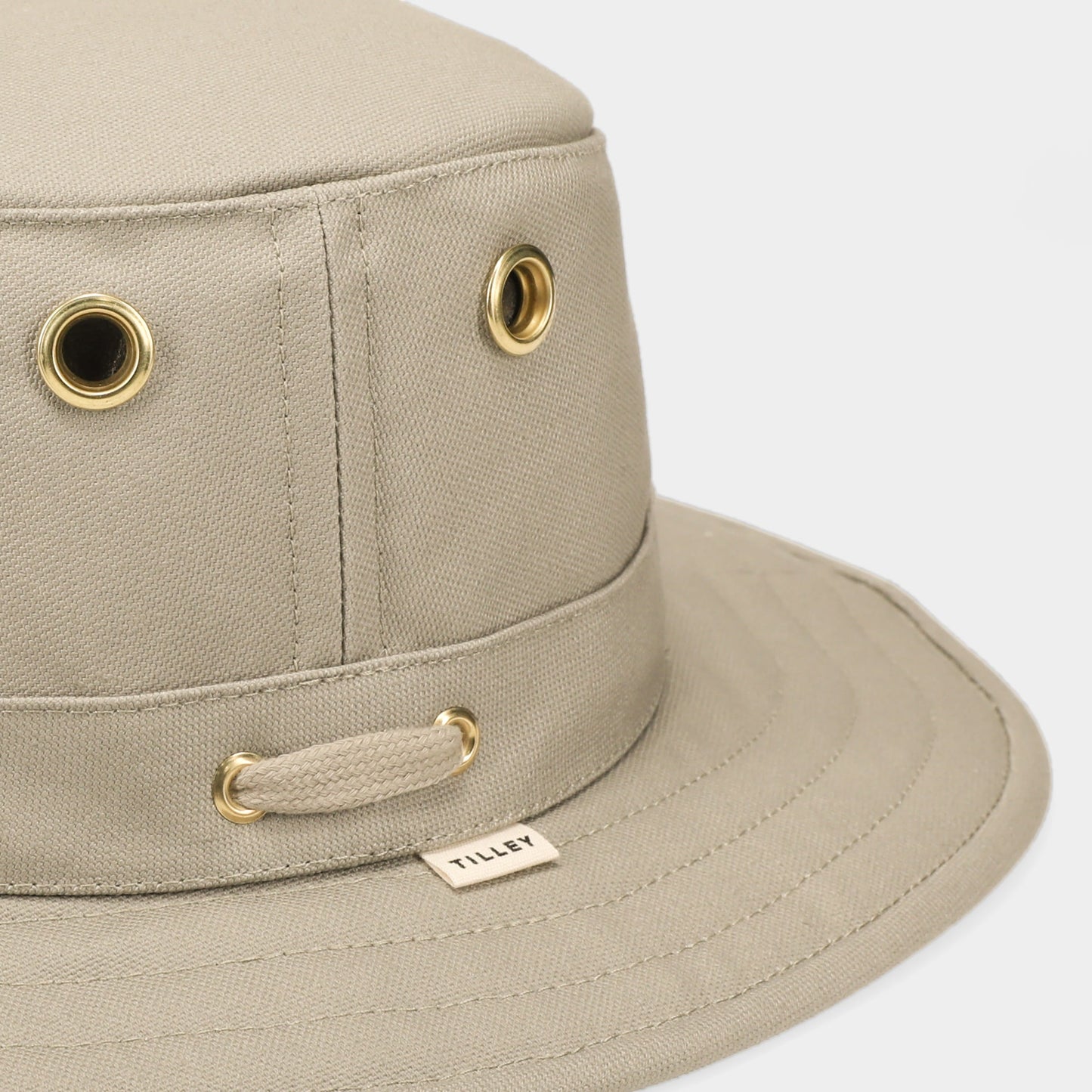 T5 Adventure Hat