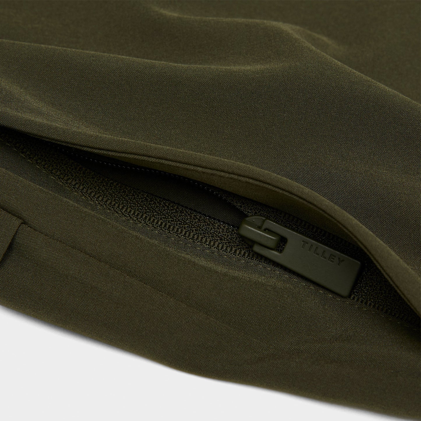 Mid-Rise Wide Leg Cargo