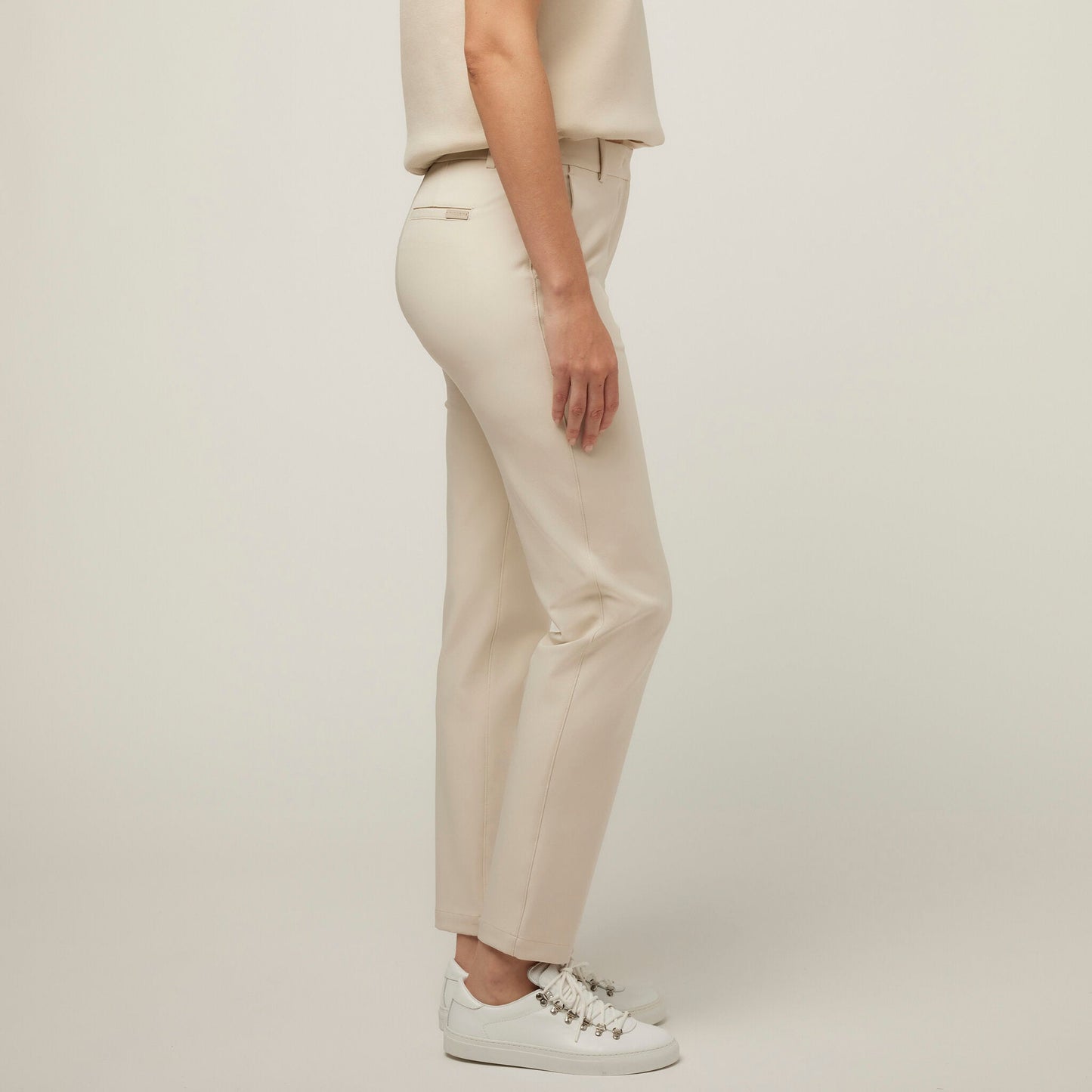 Slim Trouser