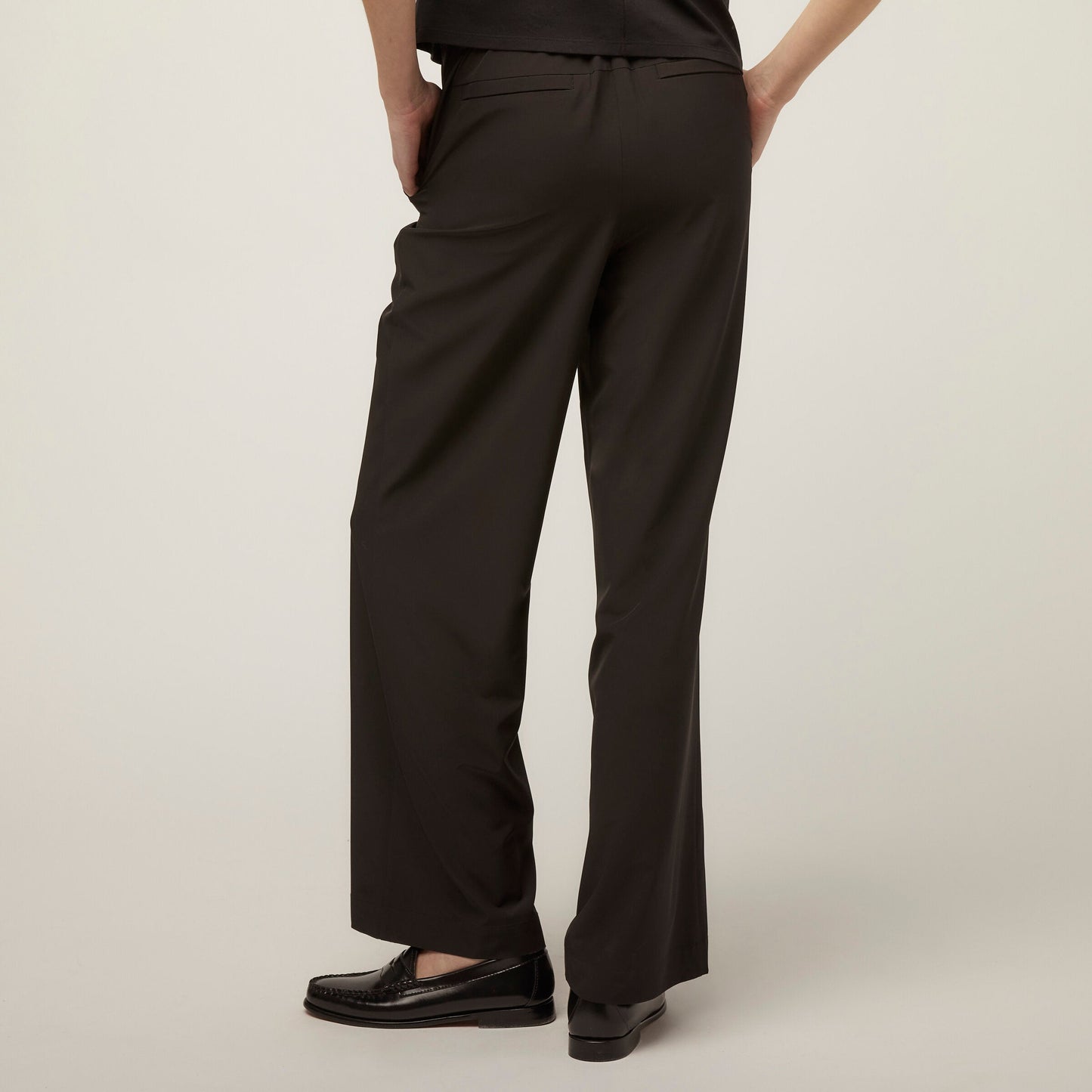 Tech Slk Wide Leg Pant