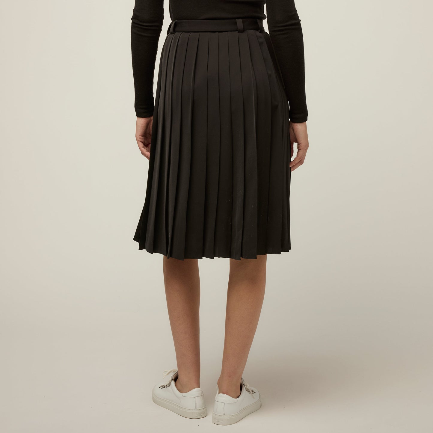 Tech Slk Pleated Skirt