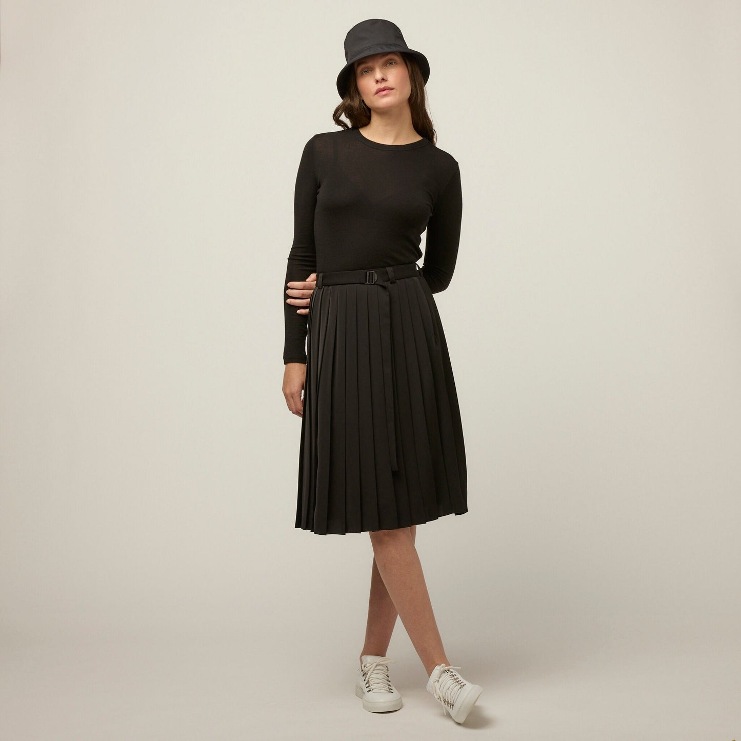 Tech Slk Pleated Skirt