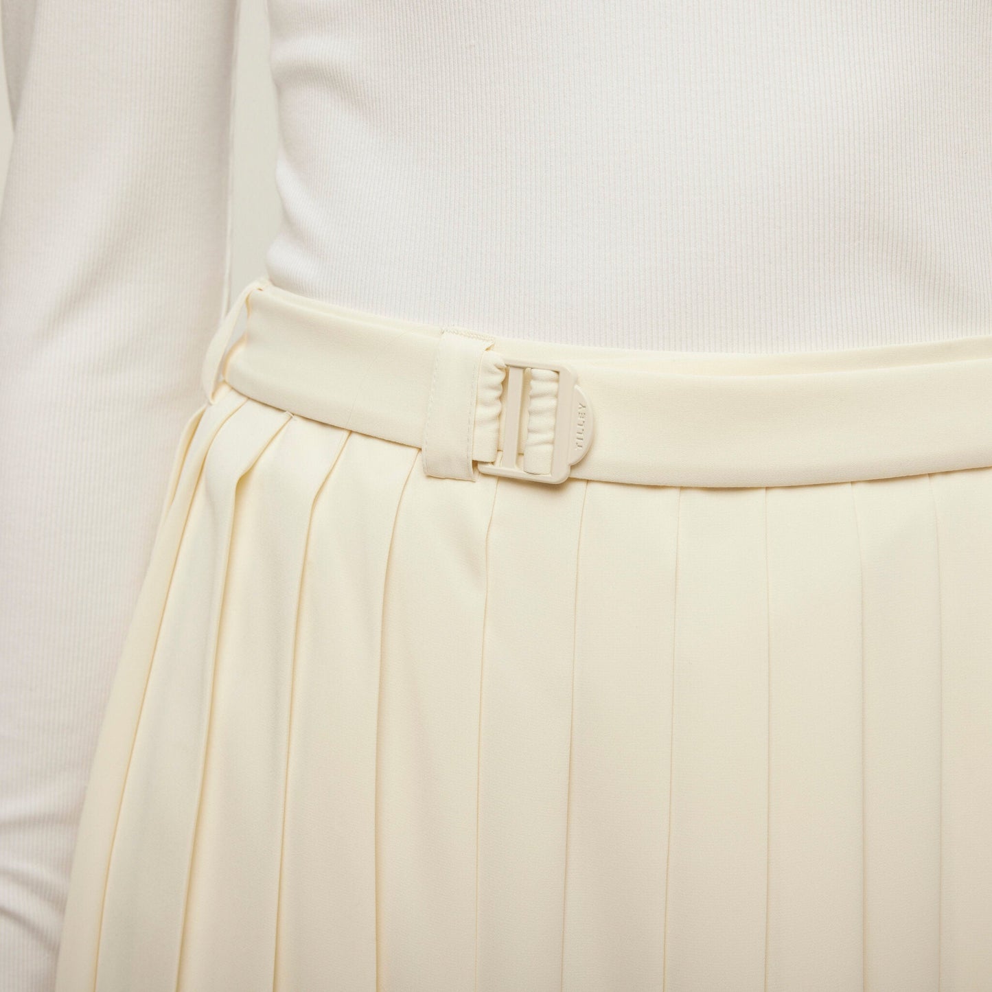 Tech Slk Pleated Skirt